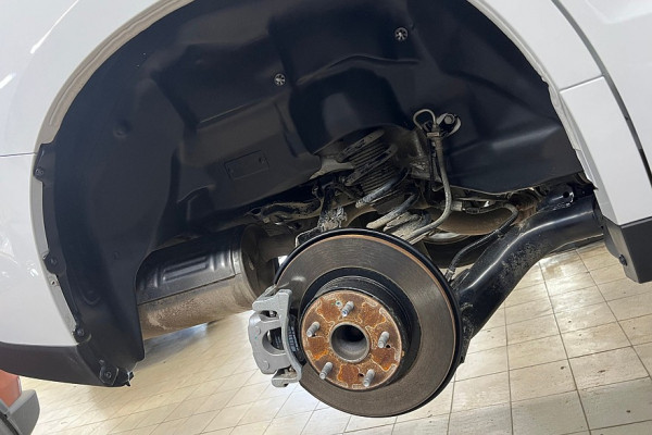 Пять причин, почему автомобилю необходимы подкрылки Пять причин, почему автомобилю необходимы подкрылки