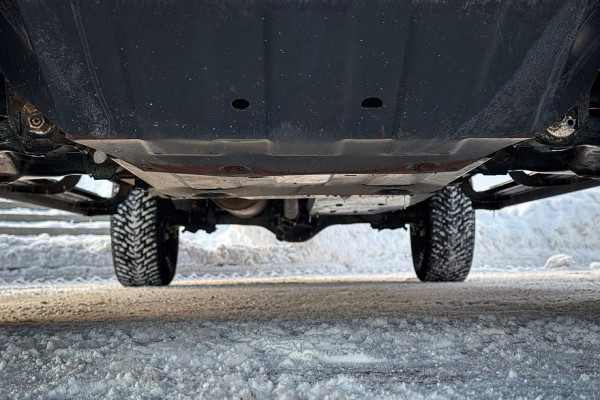 Слишком большой, чтобы быть скучным: тест-драйв Huanghai N7 Слишком большой, чтобы быть скучным: тест-драйв Huanghai N7