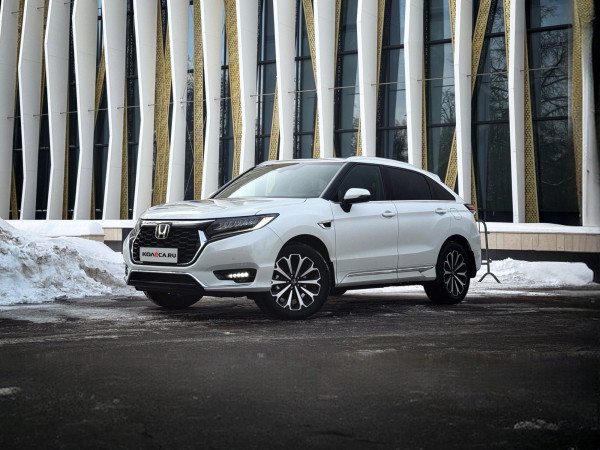 Старомодный самурай в мире китайских выскочек: тест-драйв Honda UR-V Старомодный самурай в мире китайских выскочек: тест-драйв Honda UR-V