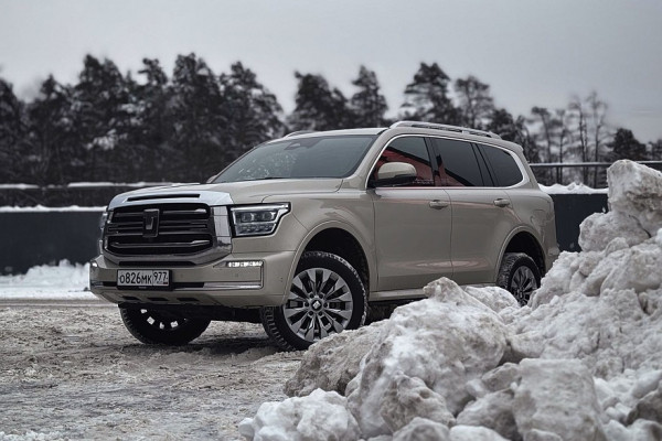 Танк на батарейках: тест-драйв Tank 500 Hi-Charge