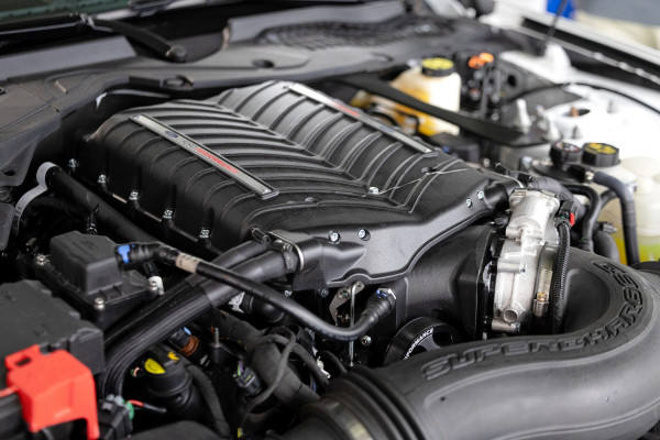 Для Ford F-150 и Mustang с атмосферным V8 готов заводской компрессорный апгрейд Для Ford F-150 и Mustang с атмосферным V8 готов заводской компрессорный апгрейд