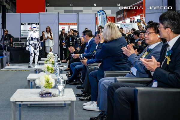 Omoda, Jaecoo и AiMOGA представили роботов на Automation Thailand 2026 Omoda, Jaecoo и AiMOGA представили роботов на Automation Thailand 2026