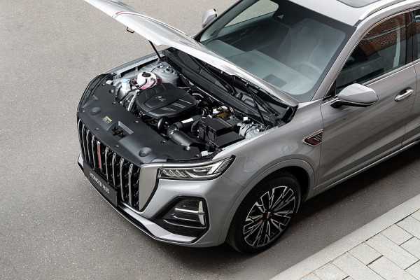 Семь причин купить Hongqi HS5